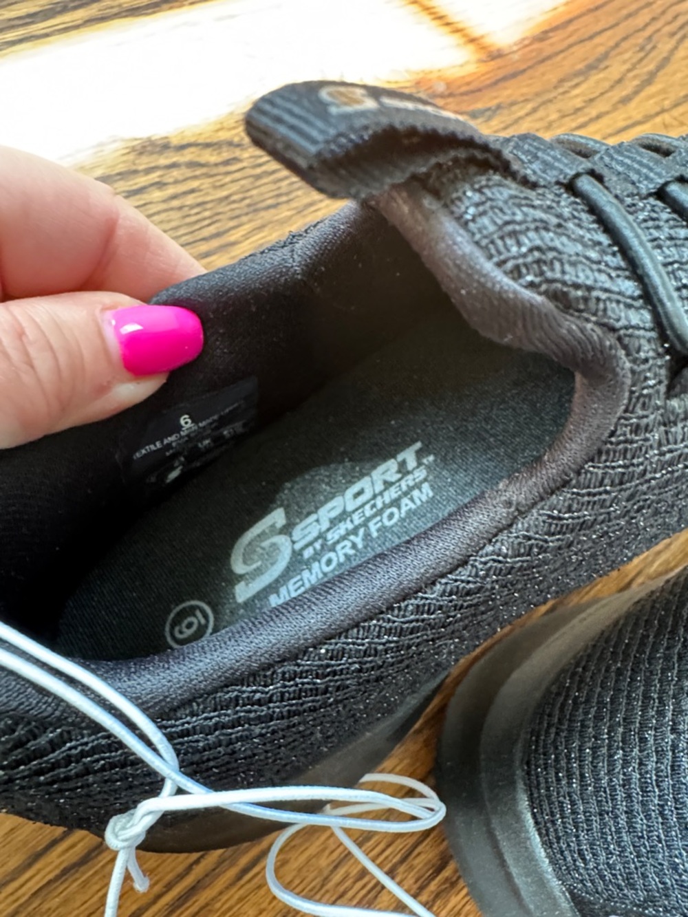 NWT! Skechers Sport Black Knit Slip-On Athletic Shoes with memory foam size 6 - Picture 8 of 8
